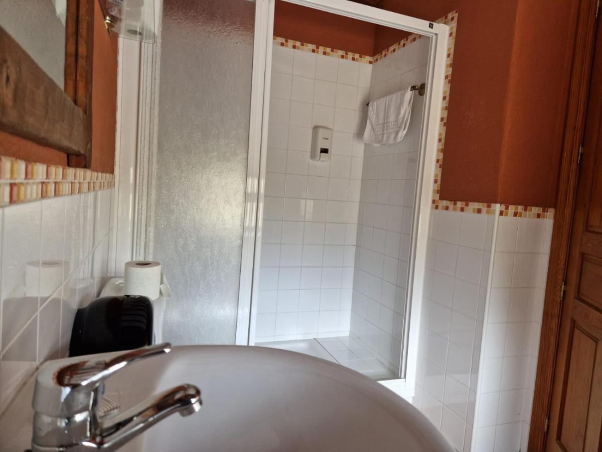 Hostal La Plata أوروبيسا المظهر الخارجي الصورة
